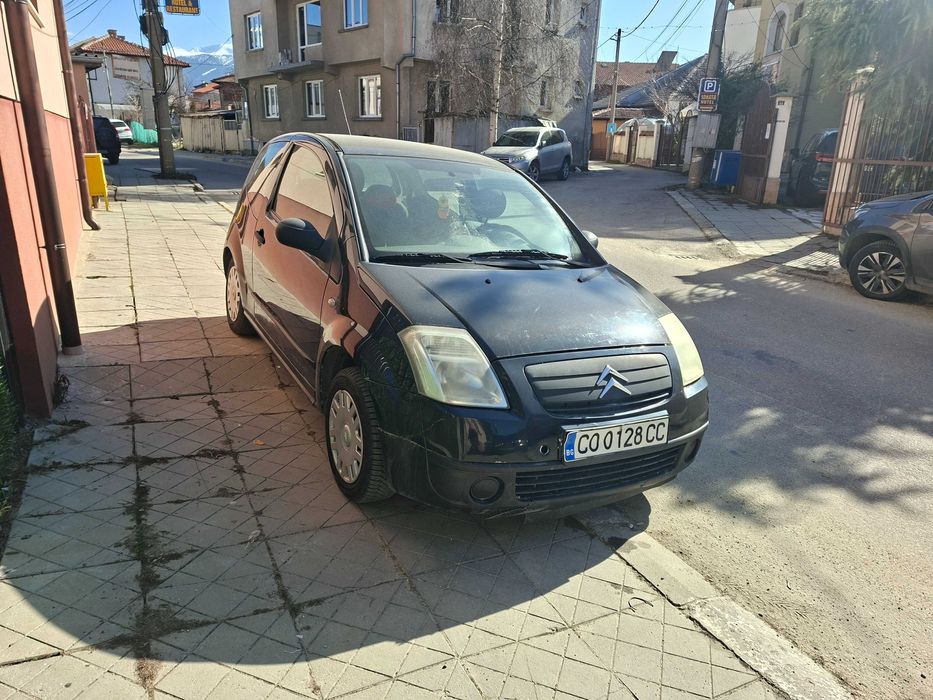 Продавам CITROEN C2