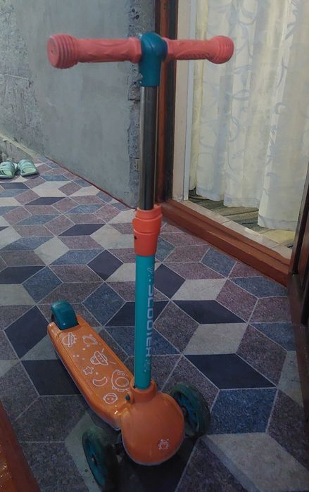 Самокат   детский...