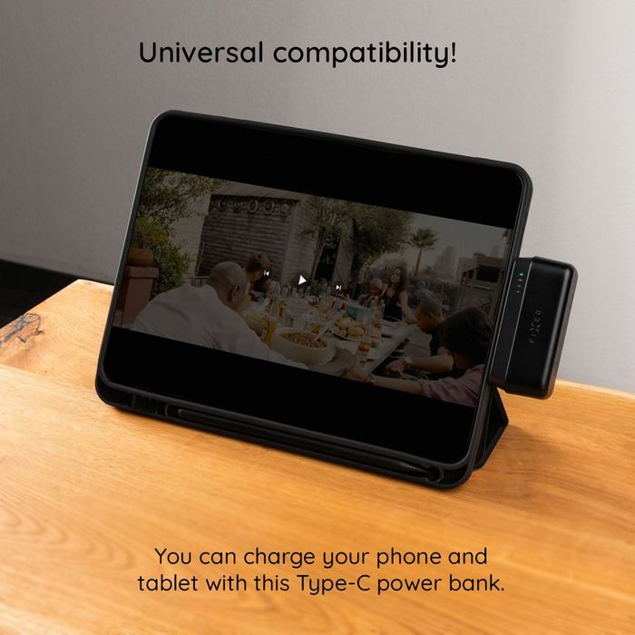 Външна преносима батерия FIXED ZEN 5 Plug-in Power Bank 5000 mAh USB-С