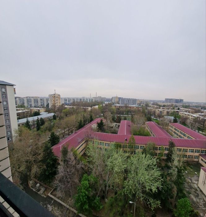 Юнусабад 8 квартал. Продается квартира 1/9/10