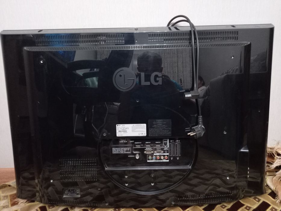Телевизор LG домашний