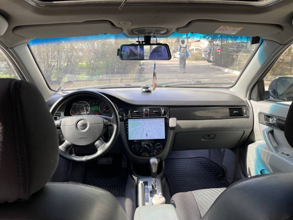 Продаётся автомобиль шевролет жэнтра