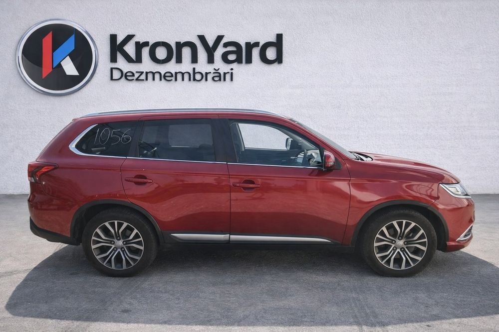 Dezmembrari dezmembrez  Mitsubishi Outlander III facelift 2.2 DIESEL 2015- 4N14