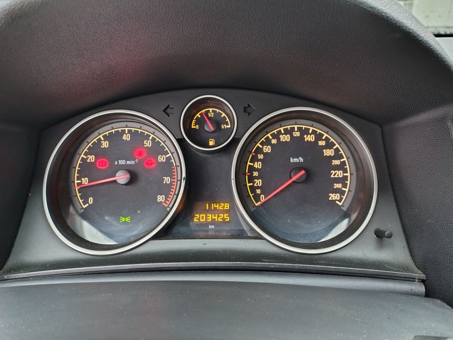 Opel Astra H  2009  1.6 benzina 116CP