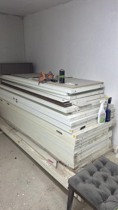 Продам б/у двери