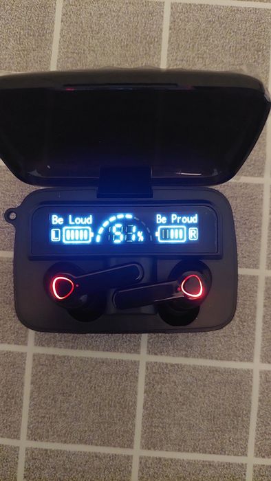 Блютуз наушники.