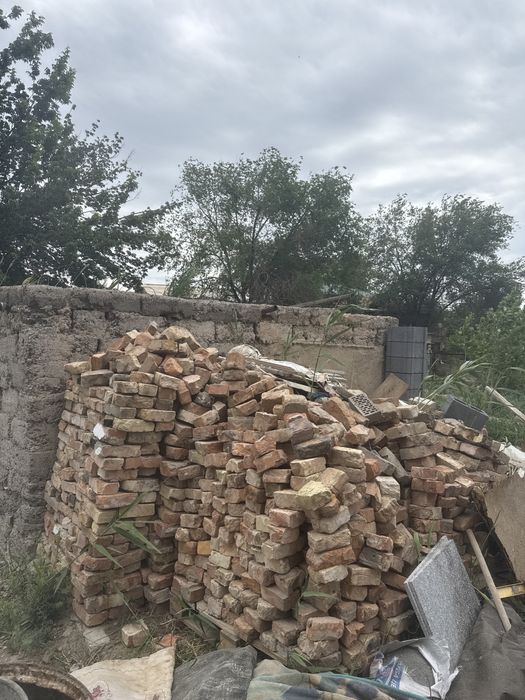 Жженый кирпич советский ,