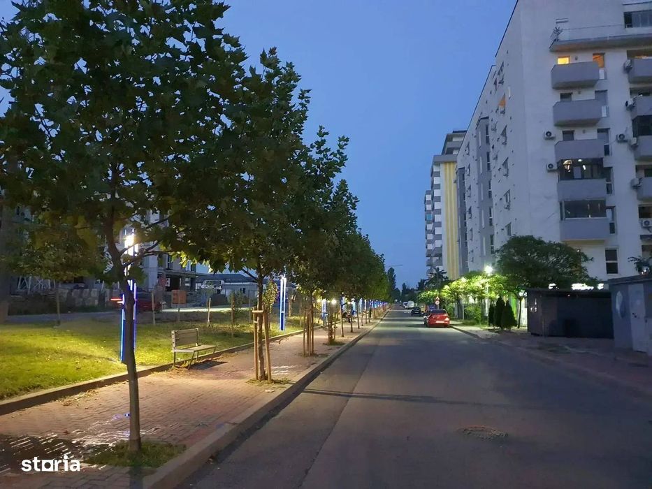 Metrou Teclu 3 camere 99 mp, curte proprie 44 mp Bloc Nou