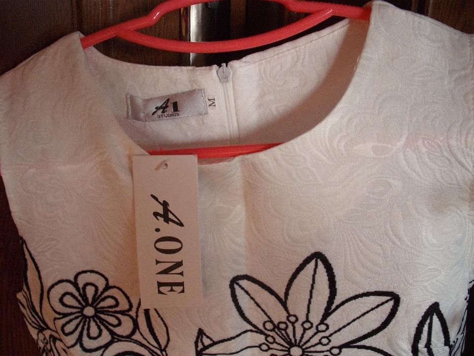 дамска рокля