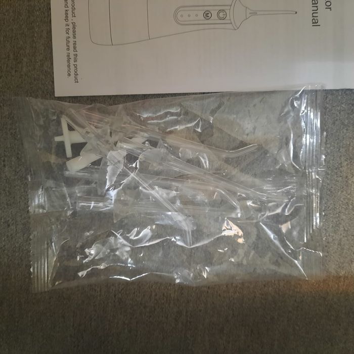 Ирригатор для полости рта.