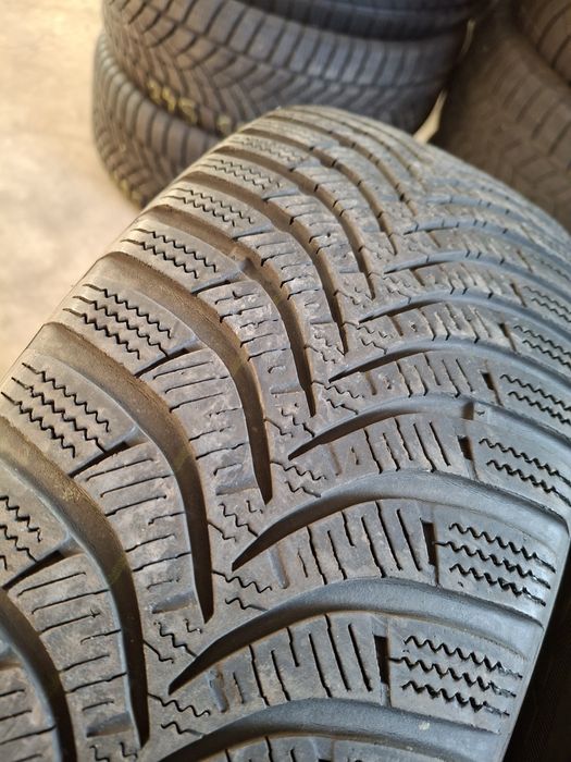 4 Anvelopele de iarnă 185 65 r15 Hankook