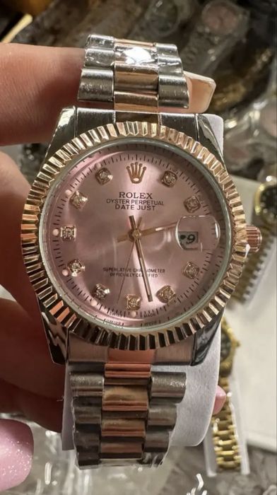 Часовници Rolex.