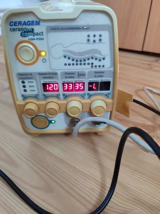 Aparat terapeutic CERAGEM