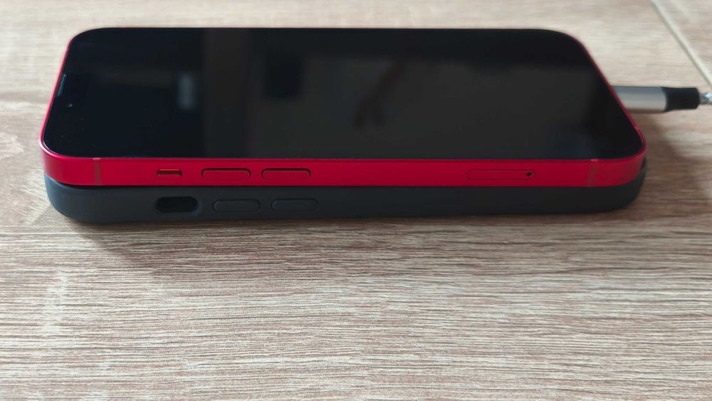 iPhone 13 | 98% Батерия! | 128GB Като нов