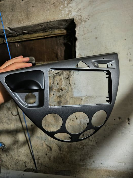 radio ford focus 1 - Piese auto de vânzare | OLX.ro