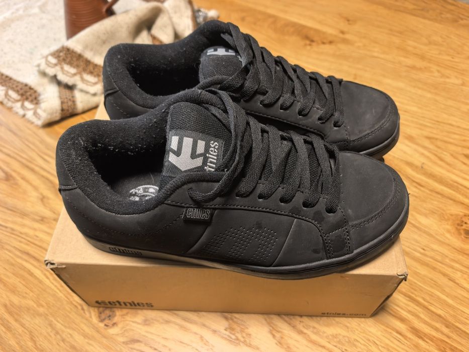 Etnies Kingpin 43 275