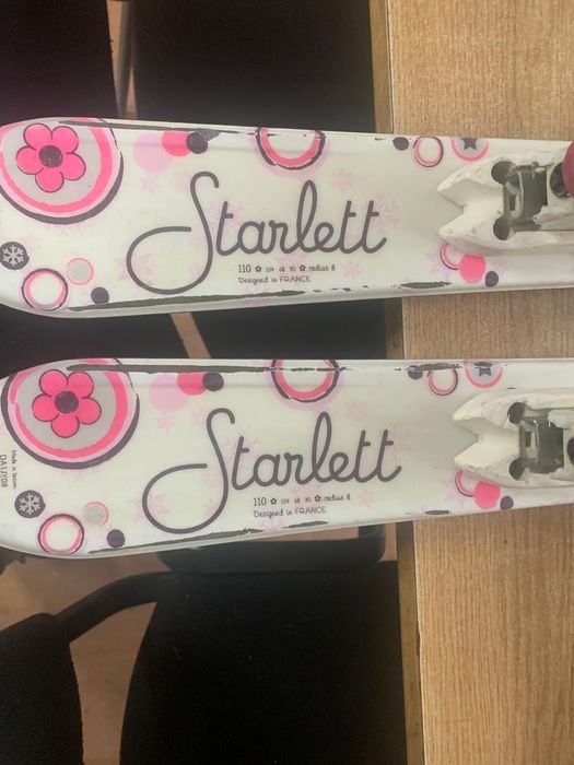 Vând schiuri 110 cm