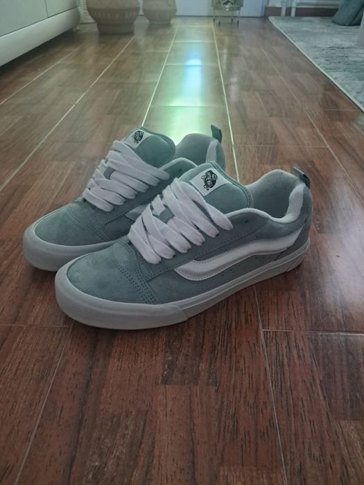 Vans Knu Skool  mist gray în stare foarte bună