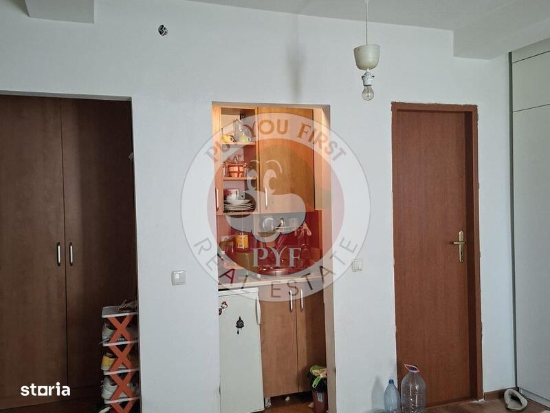 Facultatea artelor | Studio | 44mp | Semidec | RS I | B12089