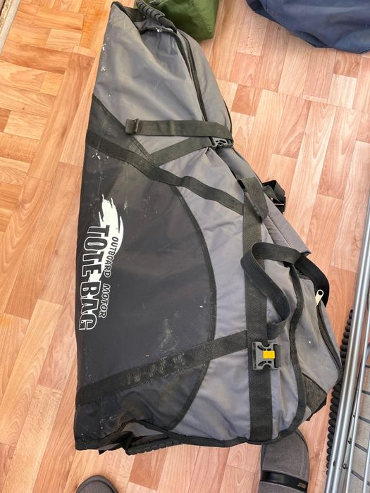 Продам лодочный мотор Меркурии