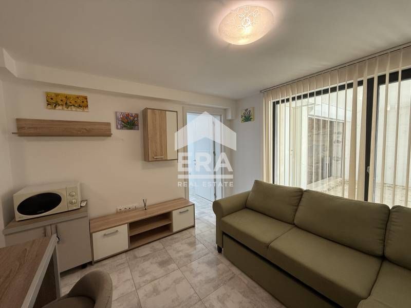 Продава се Двустаен апартамент в Варна, Бриз - 50 кв.м за 1996 €/кв.м - Снимка #4