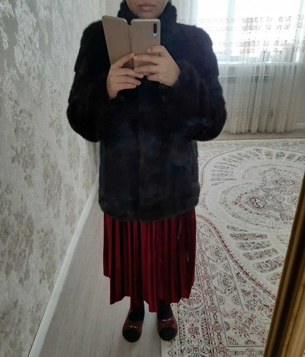 Шуба норковая продам