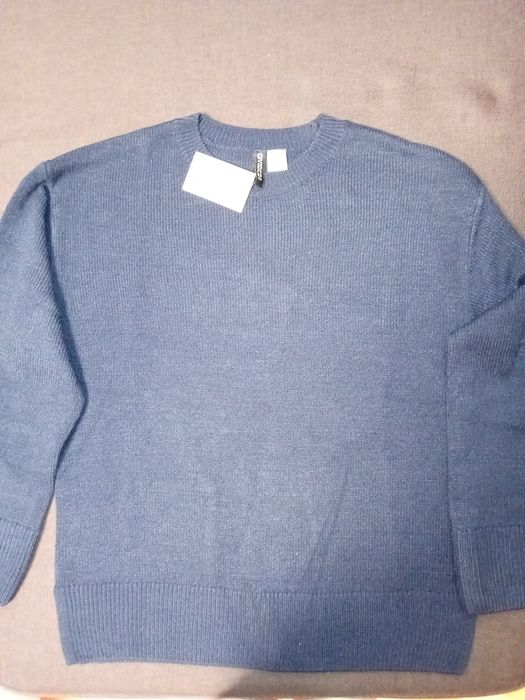 Vând pulover h&m