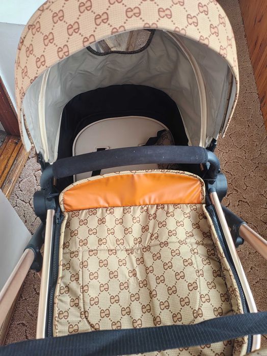 Продам детскую коляску