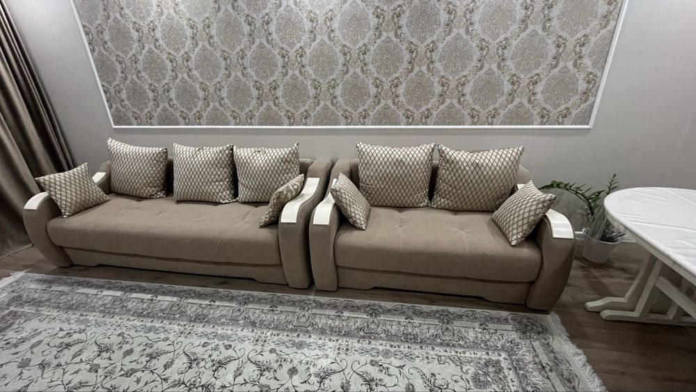 Продам б/у диван торг уместен