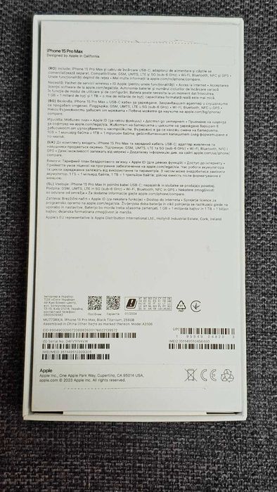 iPhone 15 pro max Black titanium 256 GB