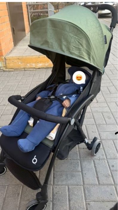 Продам коляски новый