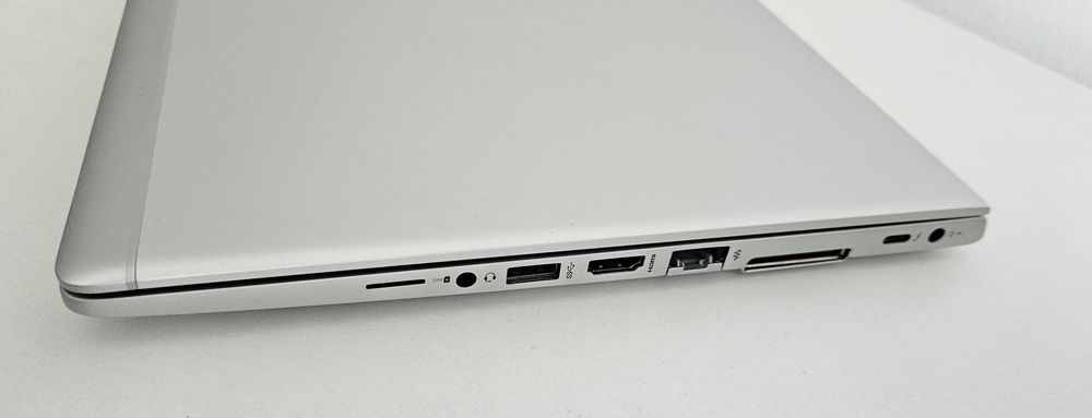Vand laptop HP Elitebook 830 G6