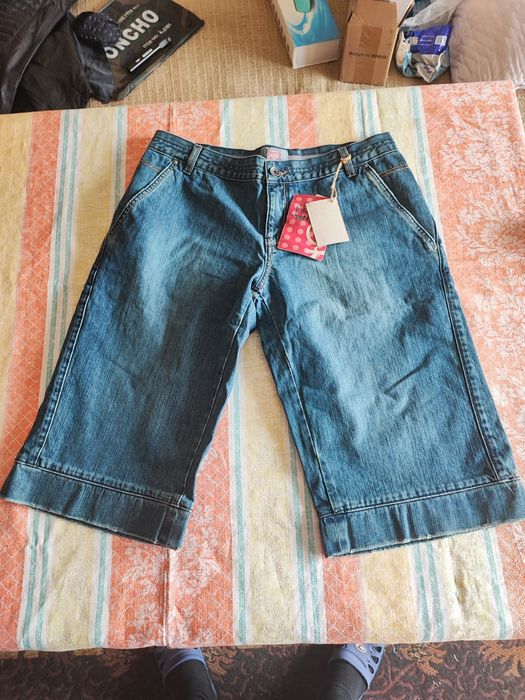 Къси дънкови панталони намалени от 80 лв