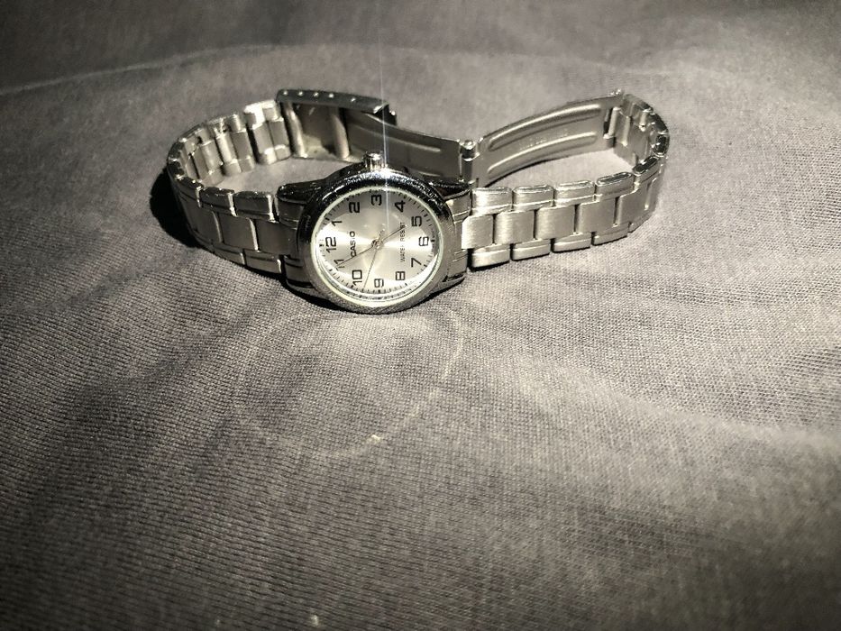 Часы Casio в хорошем состоянии