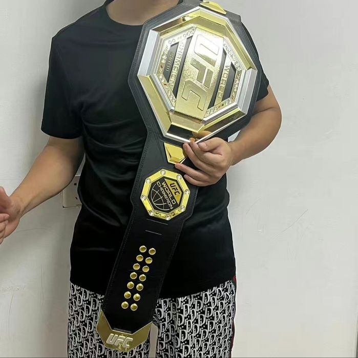 Чемпионский пояс UFC (реплика, подарочный вариант)