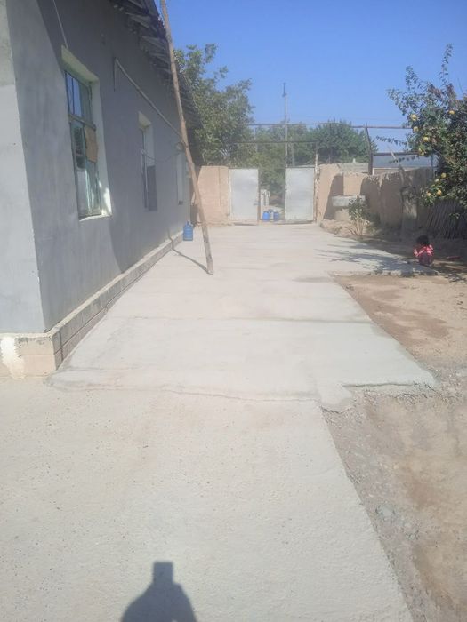 Yangiyoʻl tumani Doʻstlik MFY da joylashgan uy