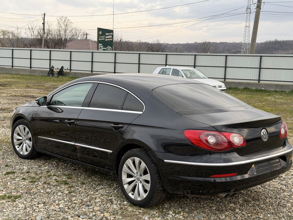 VOLKSWAGEN Passat CC 0 — imagine 4