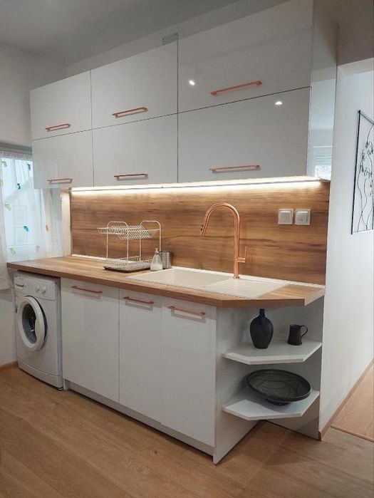 Дава се под наем Етаж от къща в Варна, Колхозен пазар - 90 кв.м за 797.64 € - Снимка #2