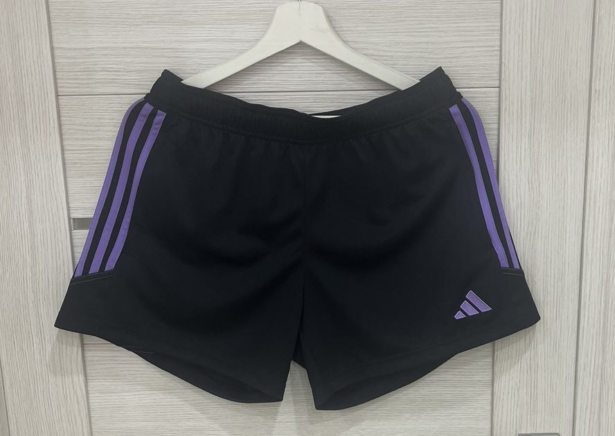 Женский спортивный костюм ADIDAS. Размер-М. Израиль
