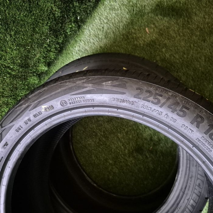 255 40 18 cu 225 45 18 Michelin și Continental