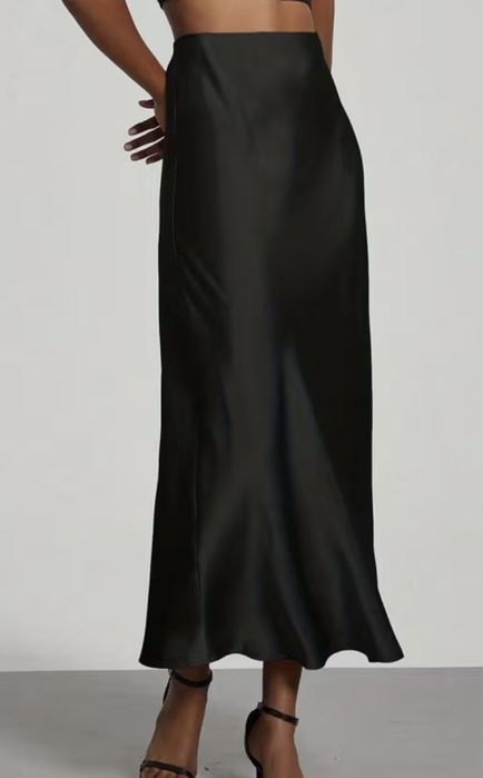 Атласы юбки 42-й размер