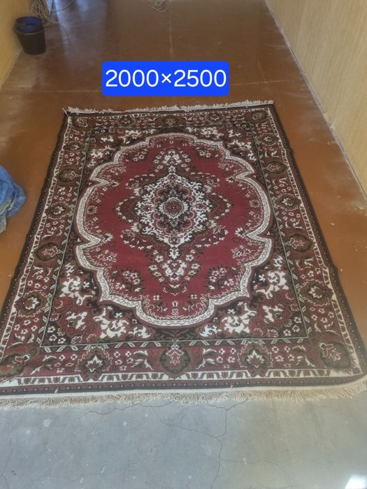 Ковёр для дома б/у