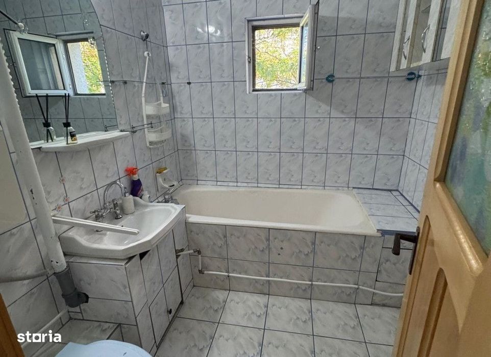 Apartament 2 camere Nicolina , 50 metri, etaj 4 Cod:163125
