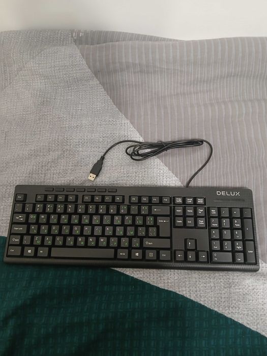 Клавиатура Delux