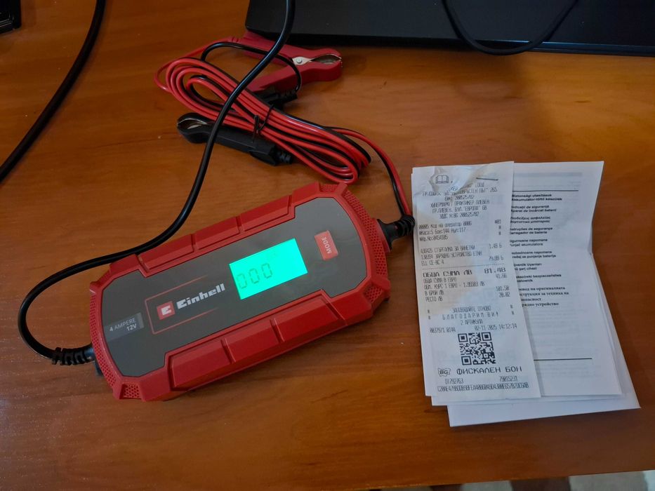 Зарядно устройство за акумулатор - Einhell - Чисто ново.