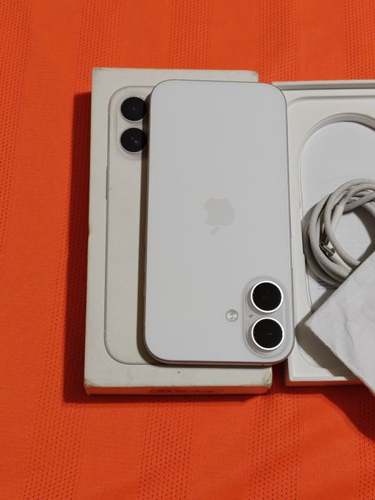 iPhone 16 128 gb akb 100 полный комплект