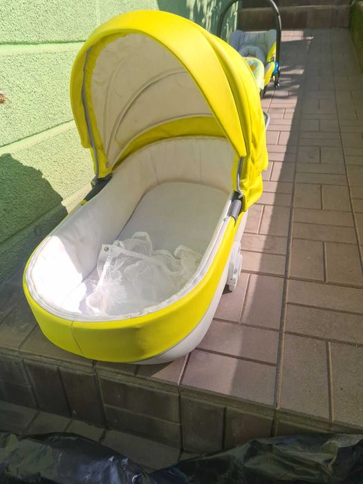 Бебешка количка ROAN 3 в 1