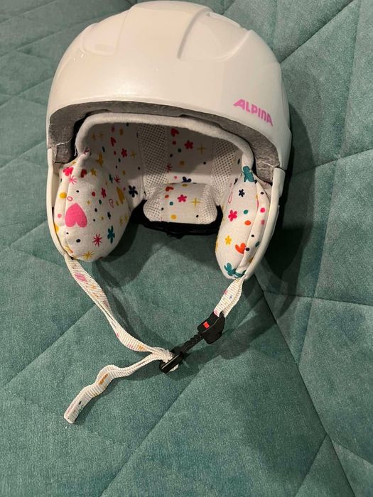 Детска ски каска alpina 48-52