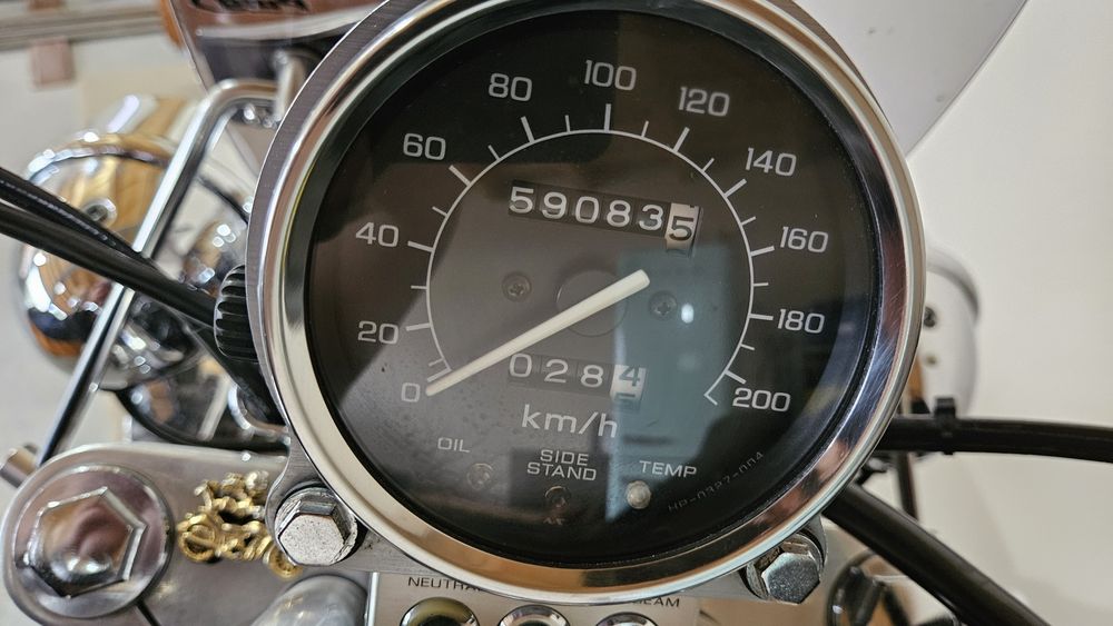 Honda VT 1100 Shadow  American Classic Edition (Schimb cu A6 Quattro)