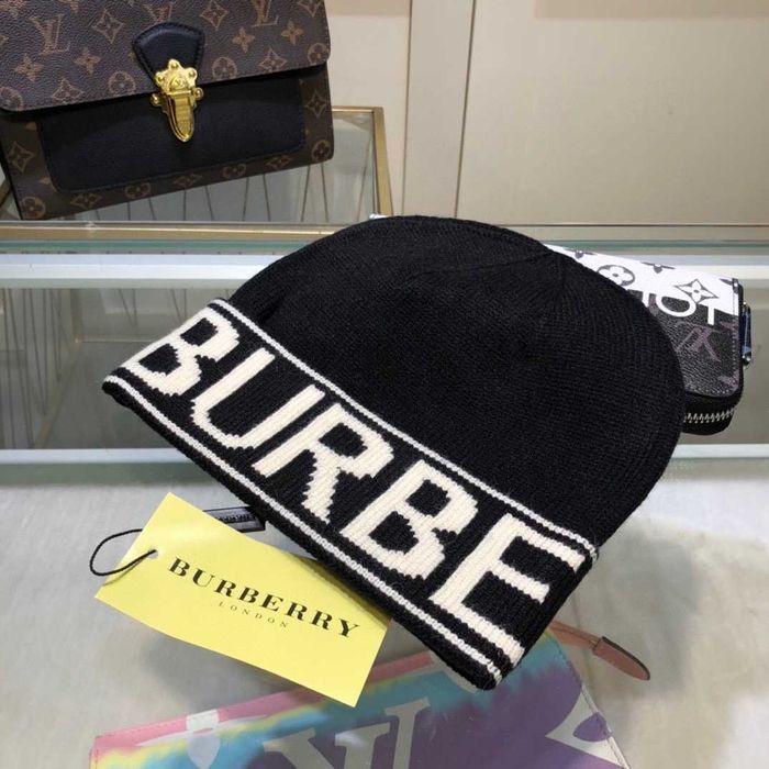 Aduc pe comanda Fes BURBERRY orice model